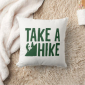 ハイキングをする クッション (ブランケット)