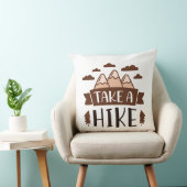 ハイキングをする クッション (椅子)