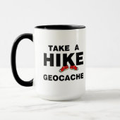 ハイキングをする マグカップ (左)
