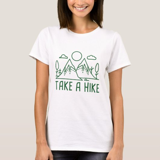ハイキングをする Tシャツ (正面)