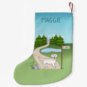 ハイキングトレイルの英語クリームゴールデンレトリバー スモールクリスマスストッキング (裏面)