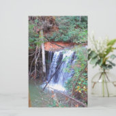 ハイキングトレイル滝 便箋 (スタンド正面)