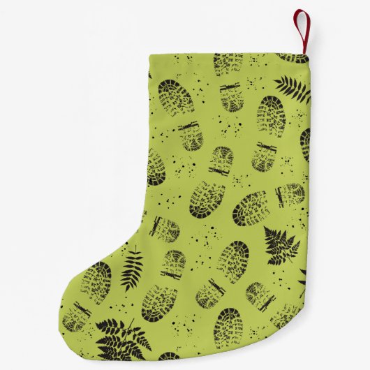 ハイキングブーツ泥だらけの足跡アウトドア愛好家 スモールクリスマスストッキング (裏面)