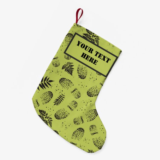 ハイキングブーツ泥だらけの足跡アウトドア愛好家 スモールクリスマスストッキング (正面 (吊り時))