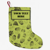 ハイキングブーツ泥だらけの足跡アウトドア愛好家 スモールクリスマスストッキング (正面)