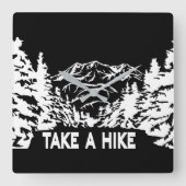 ハイキング引用文モノクロ山景色を撮る スクエア壁時計 (正面)