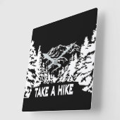 ハイキング引用文モノクロ山景色を撮る スクエア壁時計 (傾斜)