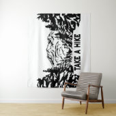 ハイキング引用文モノクロ山景色を撮る タペストリー (インサイチュ)