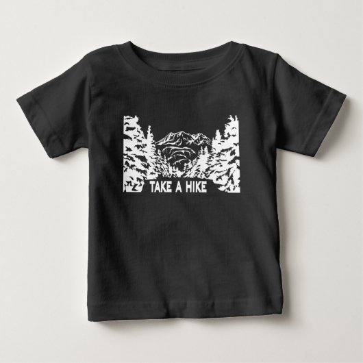 ハイキング引用文モノクロ山景色を撮る ベビーTシャツ (正面)