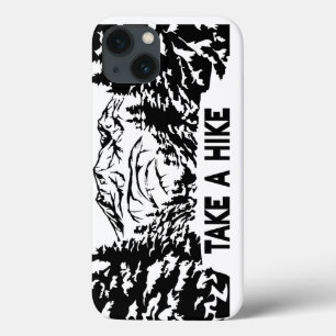 ハイキング引用文モノクロ山景色を撮る iPhone 13ケース
