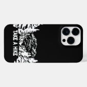 ハイキング引用文モノクロ山景色を撮る iPhoneケース (裏面横)