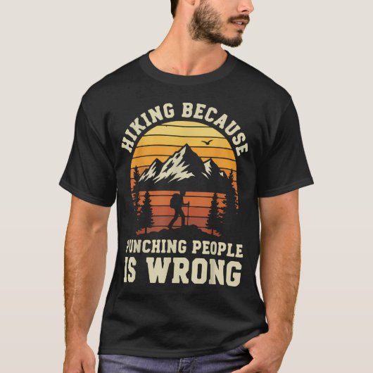 ハイキング アウトドア 冗談 ハイカー 自然 トレイル Tシャツ (正面)