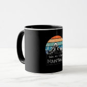 ハイキング – 山に連れて行く マグカップ (正面左)