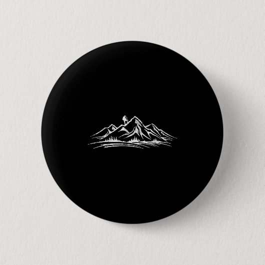 ハイキング 登山 冒険 キャンピング アウトドア 缶バッジ (正面)