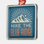 ハイクザブルーリッジマウンテンズ日が差すこと メタルオーナメント (左)