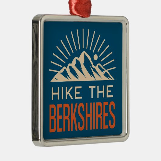 ハイクザベルクシャーレスマサチューセッツ日が差すこと メタルオーナメント (右)
