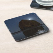 ハイスタックの上の空 |オレゴン、キャノンビーチ コースター (左側)