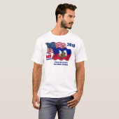 ハイチのためのハイチ人及びアメリカの振る旗 Tシャツ (正面フル)