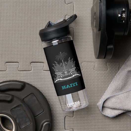 ハイチフィットネス&ハイチコート・オブ・アームズ/国旗 ウォーターボトル (ジム)
