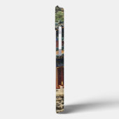 ハイディアン地区の郊外に位置する Case-Mate iPhoneケース (裏面 / 左)