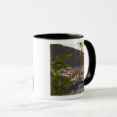 ハイデルベルグの古い町の眺め マグカップ (正面右)