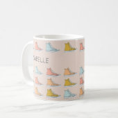 ハイトップスニーカーの靴デザイン パーソナライズされた コーヒーマグカップ (正面左)