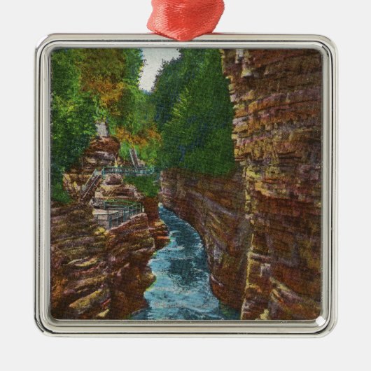 ハイドの洞窟からのAusableの溝の下で見ること メタルオーナメント (正面)