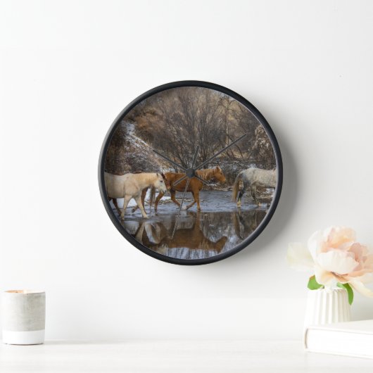 ハイドウホースランチ 壁時計 (ホーム)