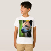 ハイナが獲物を見つめながらストーカー行為を目撃した。 Tシャツ (正面フル)