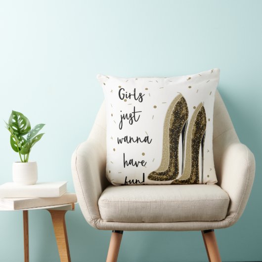 ハイヒールファッションシューズGlam美しい女の子が望む… クッション (椅子)