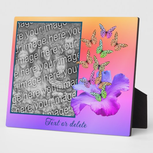 ハイビスカスと蝶があなたの写真を追加パーソナライズされた フォトプラーク (側面)