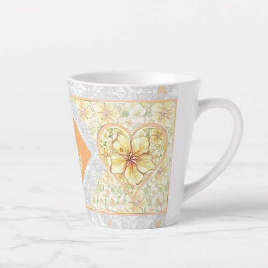 ハイビスカス&レースイエロー カフェラテマグ (右)