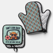 ハイラおもしろいンドカウレトロウェスタンやる気を起こさせるアート 鍋つかみ&鍋敷きセット (正面/裏面)