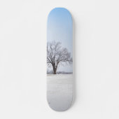 ハイライト表示された冬のオークの木 スケートボード (正面)