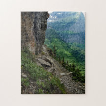 ハイライントレイルグレイシャーナショナルパークモンタナ