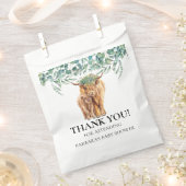 ハイランドカウカーフベビーシャワーユーカリ フェイバーバッグ (クリップ留めされた状態)