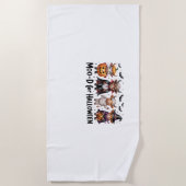 ハイランドカウハロウィン不気味シーズン(2) ビーチタオル (正面)
