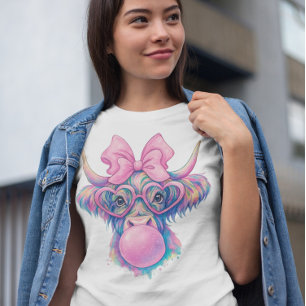 ハイランドカウ+キャンディピンク+ホログラフィックサブリミナル Tシャツ