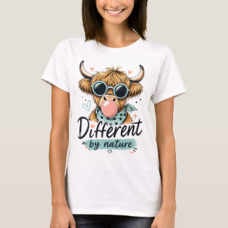 ハイランドカウ Different by Nature かわいいグラフィック Tシャツ