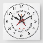 ハイランドダンサーは私と一緒に散らからない スクエア壁時計 (正面)