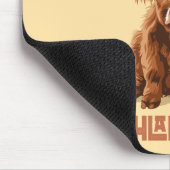 ハイランド牛が大好きな女の子だ マウスパッド (コーナー)