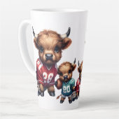 ハイランド牛とサッカー カフェラテマグ (左アングル)