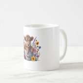 ハイランド牛の花のバケツ、かわいい コーヒーマグカップ (正面右)