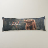 ハイランド牛ふくらはぎ秋の草モノグラムイニシャル ボディピロー (裏面)