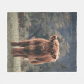 ハイランド牛ふくらはぎ秋の草原 フリースブランケット (正面(横))