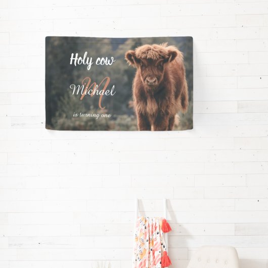 ハイランド牛カーフモノグラム最初の誕生日パーティー 横断幕 (インサイチュ)