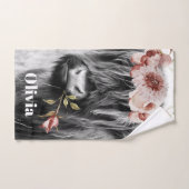 ハイランド牛フローラ |西部の女性のカーボーイの子供の名前 バスタオルセット (ハンドタオル)