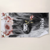 ハイランド牛フローラ |西部の女性のカーボーイの子供の名前 ビーチタオル (正面)