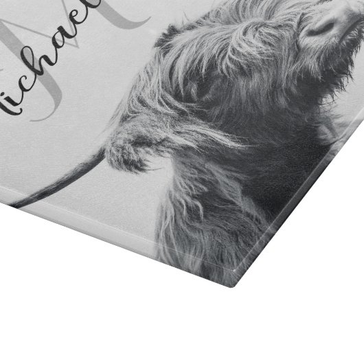 ハイランド牛ポートレートイニシャルモノグラム白黒 カッティングボード (角)