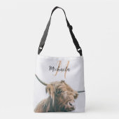 ハイランド牛ポートレート名前をカスタムするイニシャルモノグラム クロスボディバッグ (裏面)